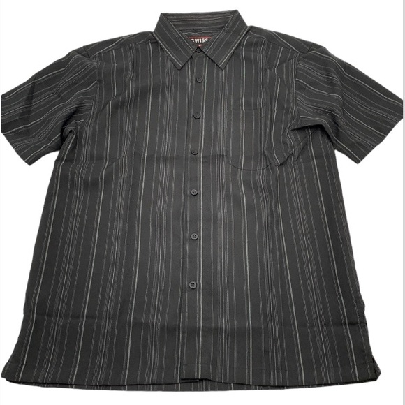 Swiss Alps Short Sleeve Button Down Shirt Size Medium - Picture 3 of 9